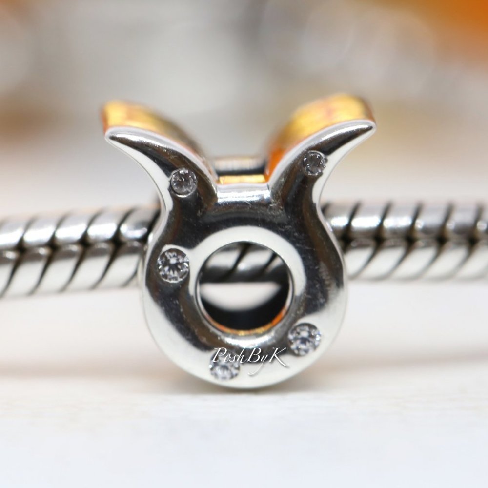 PANDORA SPARKLING TAURUS ZODIAC CHARM 798418C01